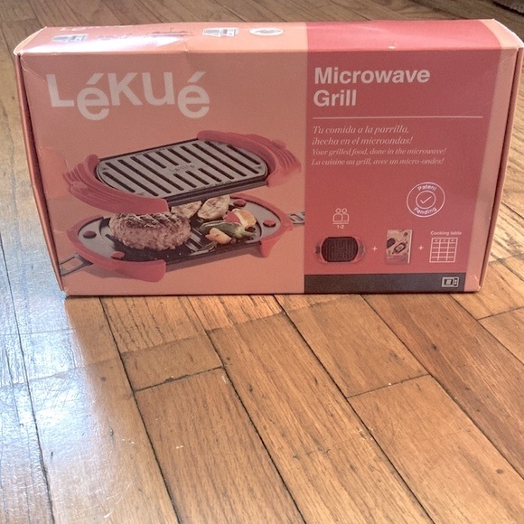 NWT Grill for microwave! - Picture 9 of 11